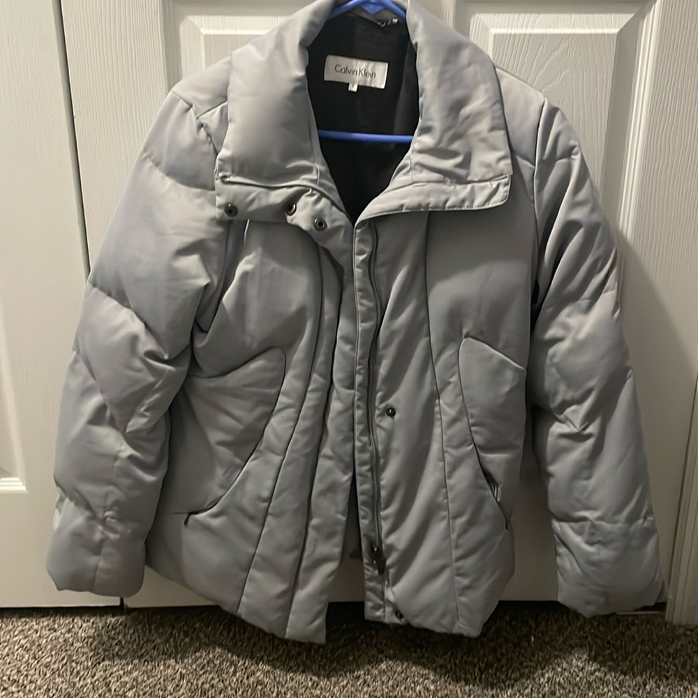 Coat - Picture 2 of 7